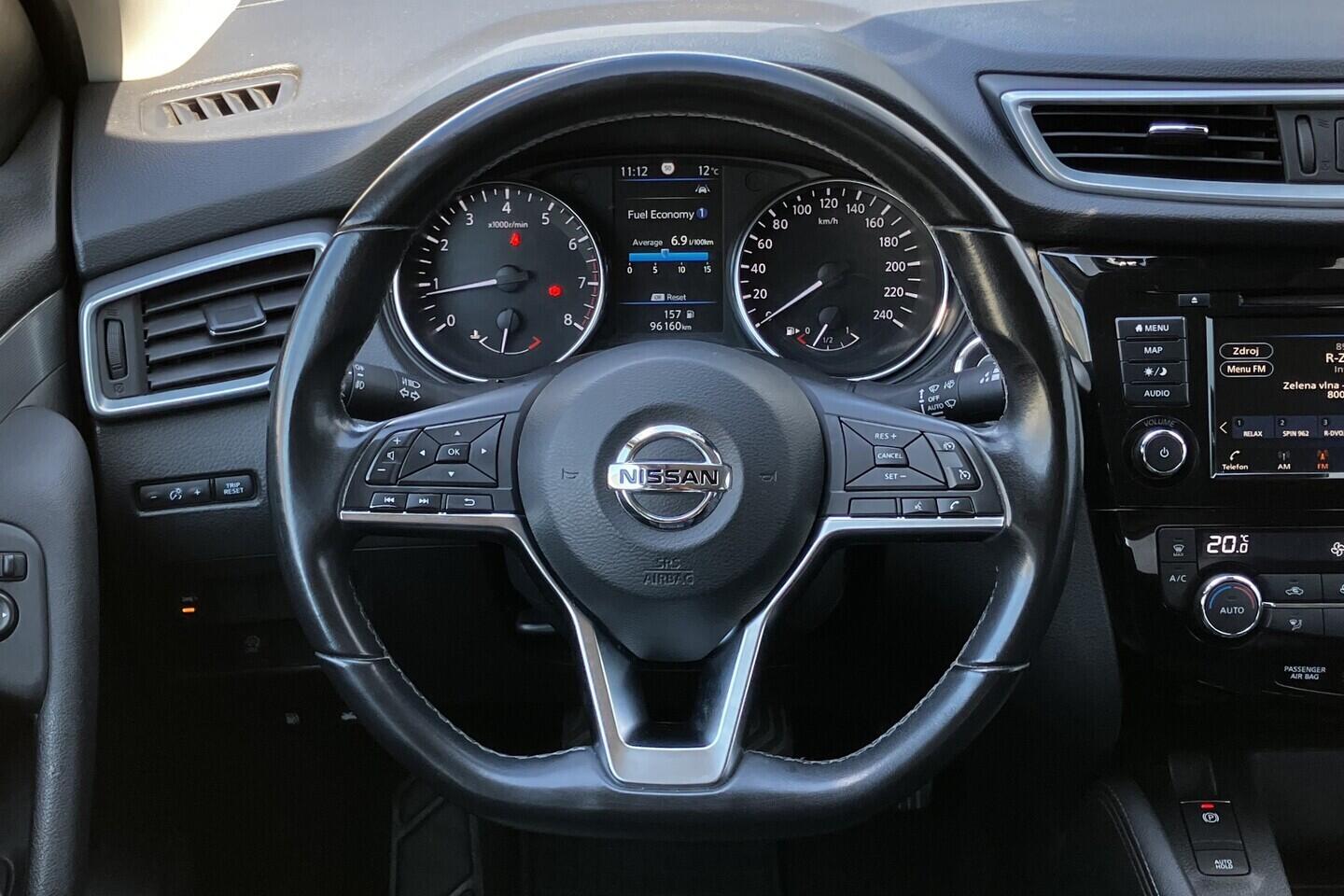 OM190V02334_23.webp_QASHQAI Tekna 1.3  103 kW manuál