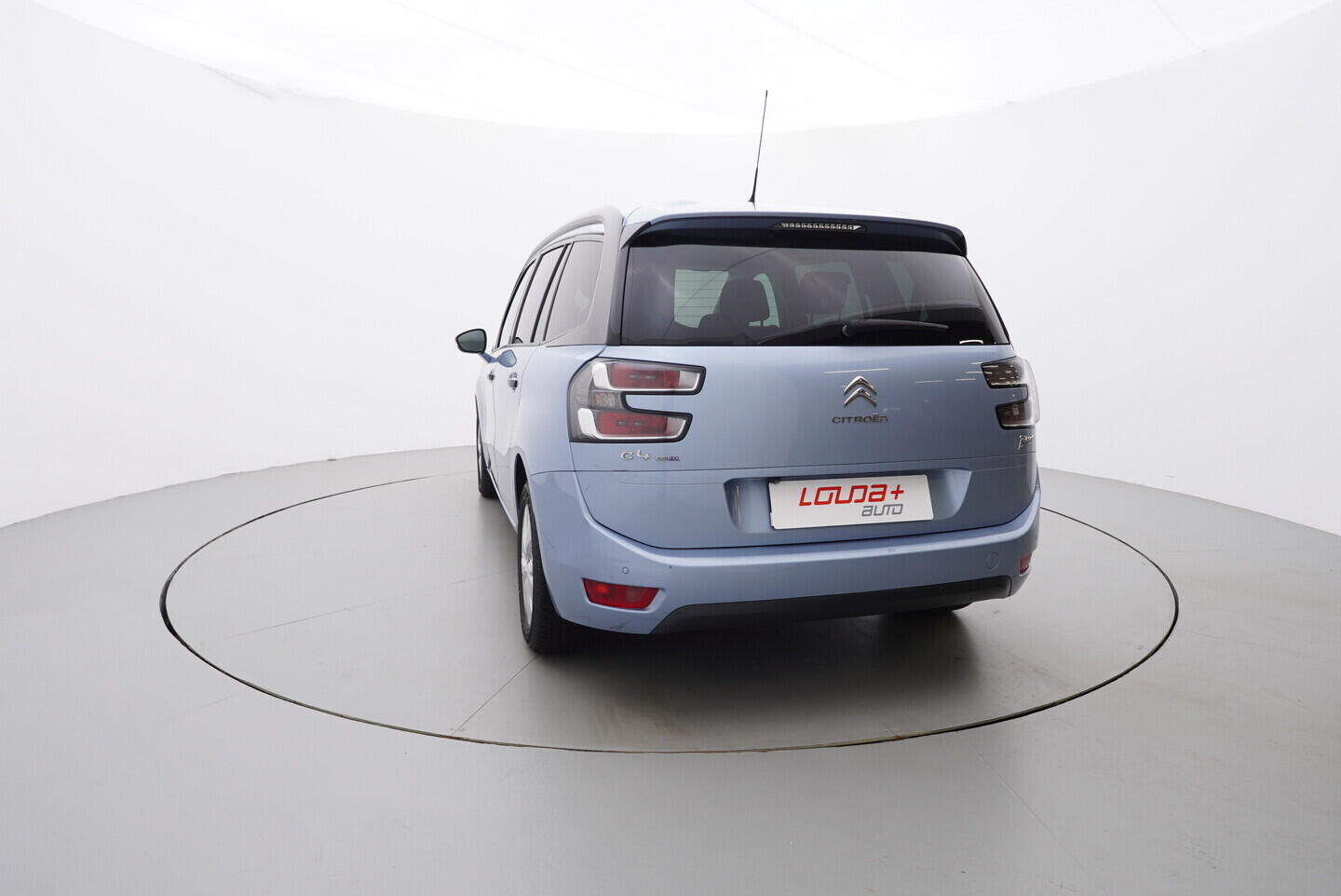 OM190V02344_13.webp_GRAND C4 PICASSO  1.6 HDi 88 kW manuál