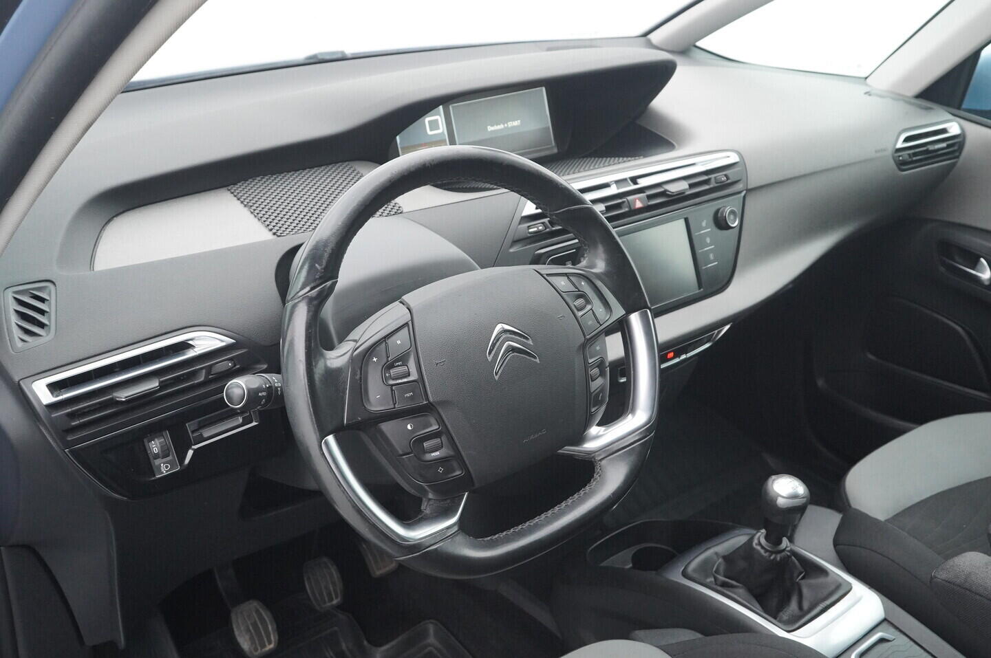 OM190V02344_21.webp_GRAND C4 PICASSO  1.6 HDi 88 kW manuál