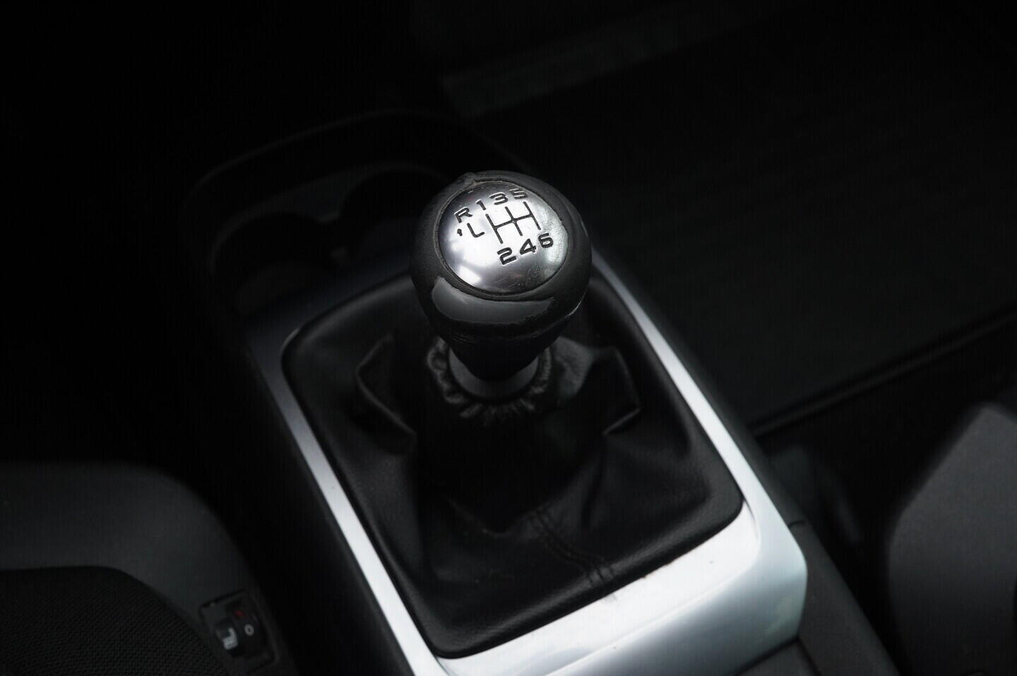 OM190V02344_31.webp_GRAND C4 PICASSO  1.6 HDi 88 kW manuál