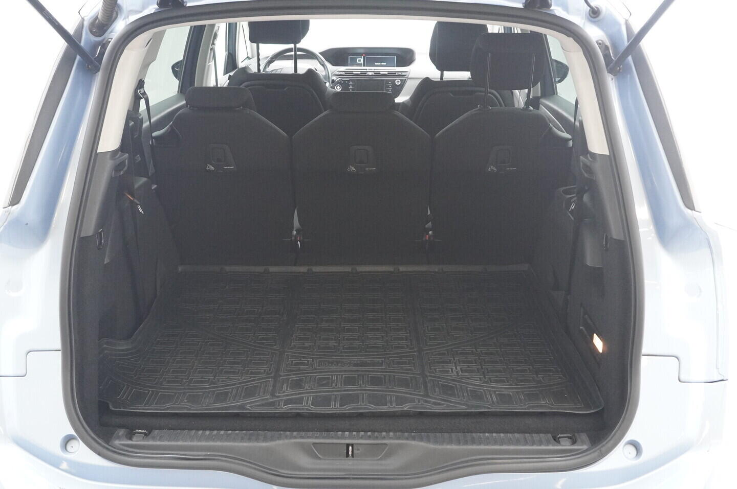 OM190V02344_34.webp_GRAND C4 PICASSO  1.6 HDi 88 kW manuál