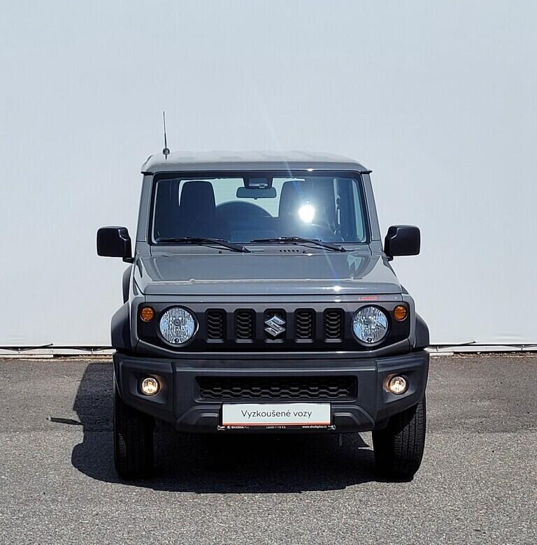OM190V02347_13.webp_JIMNY AllGrip 1.5  75 kW manuál, DPH