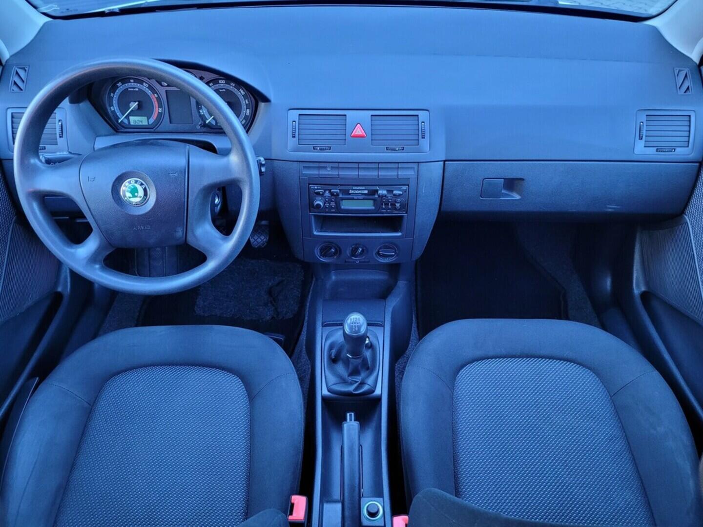 OM190V02358_18.webp_FABIA Ambiente 1.2 HTP 47 kW manuál