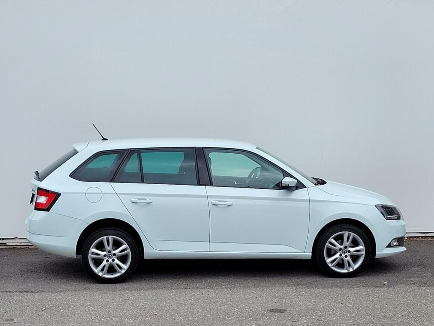 OM190V02377_16.webp_FABIA Style 1.2 TSI 66 kW manuál