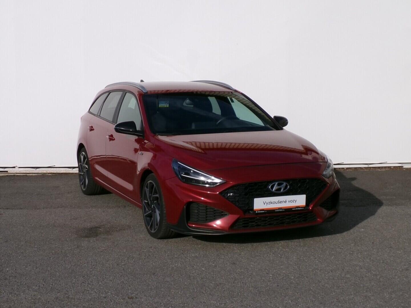 OM190V02389_14.webp_I30 N-line 1.5 TGDI 117 kW manuál