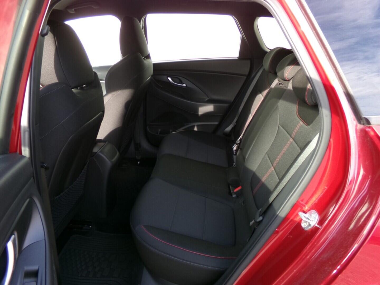 OM190V02389_29.webp_I30 N-line 1.5 TGDI 117 kW manuál