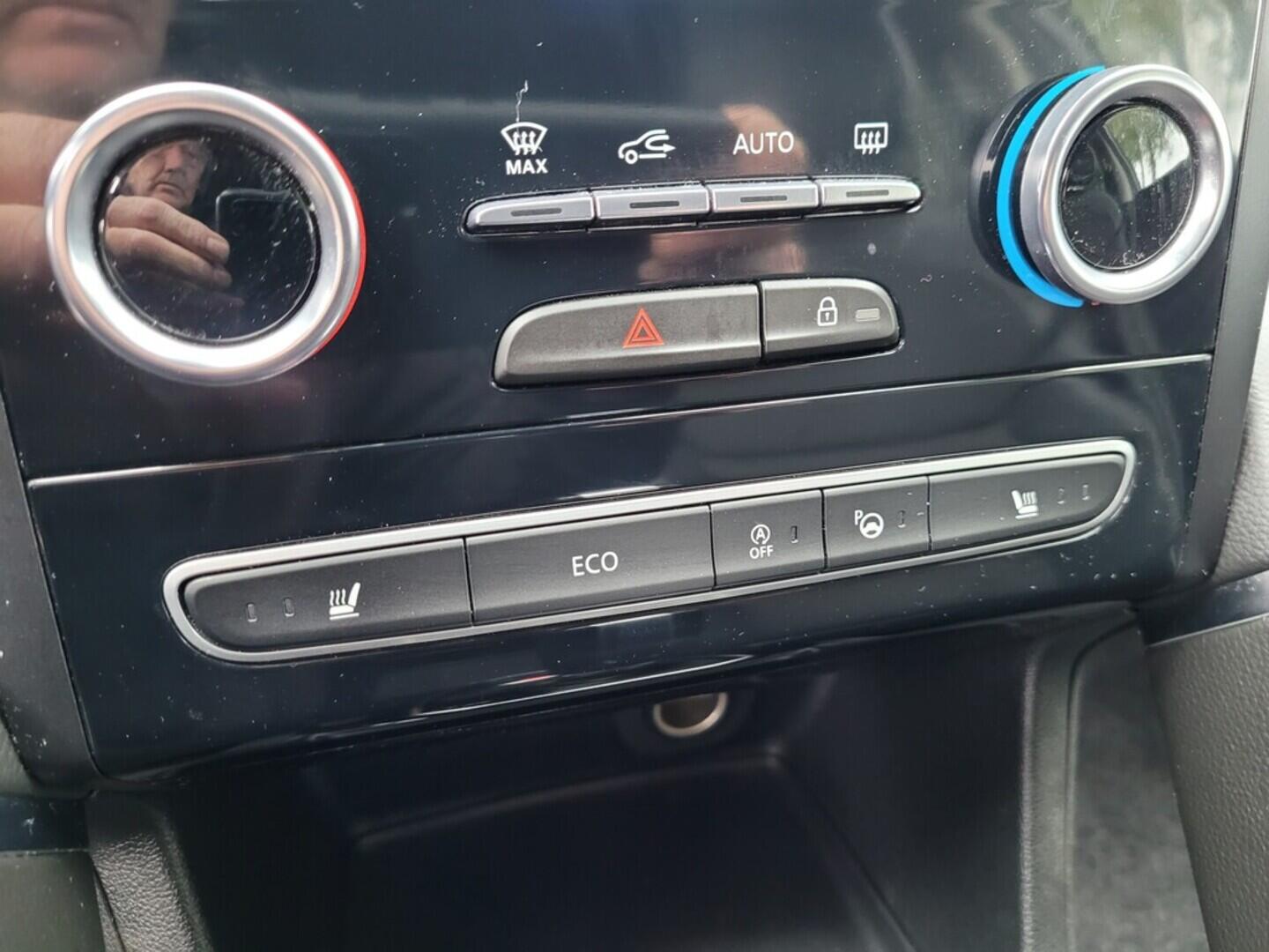 OM190V02392_28.webp_KOLEOS    130 kW automat, DPH