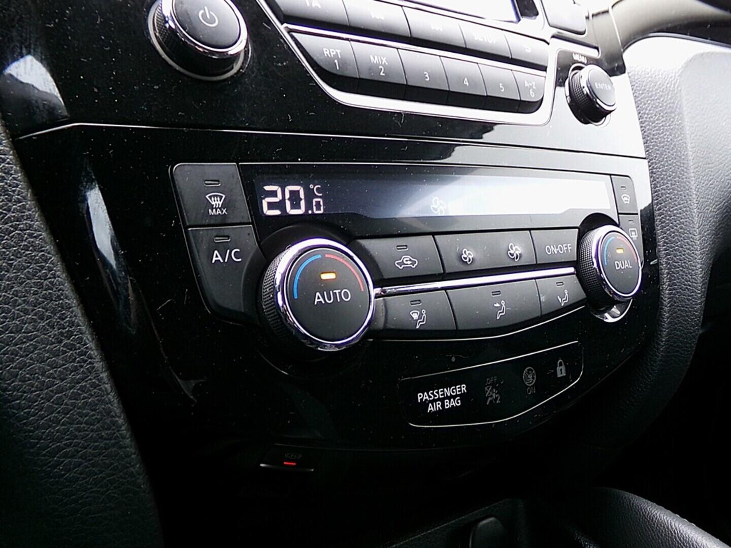 OM190V02400_26.webp_QASHQAI  1.2  85 kW manuál