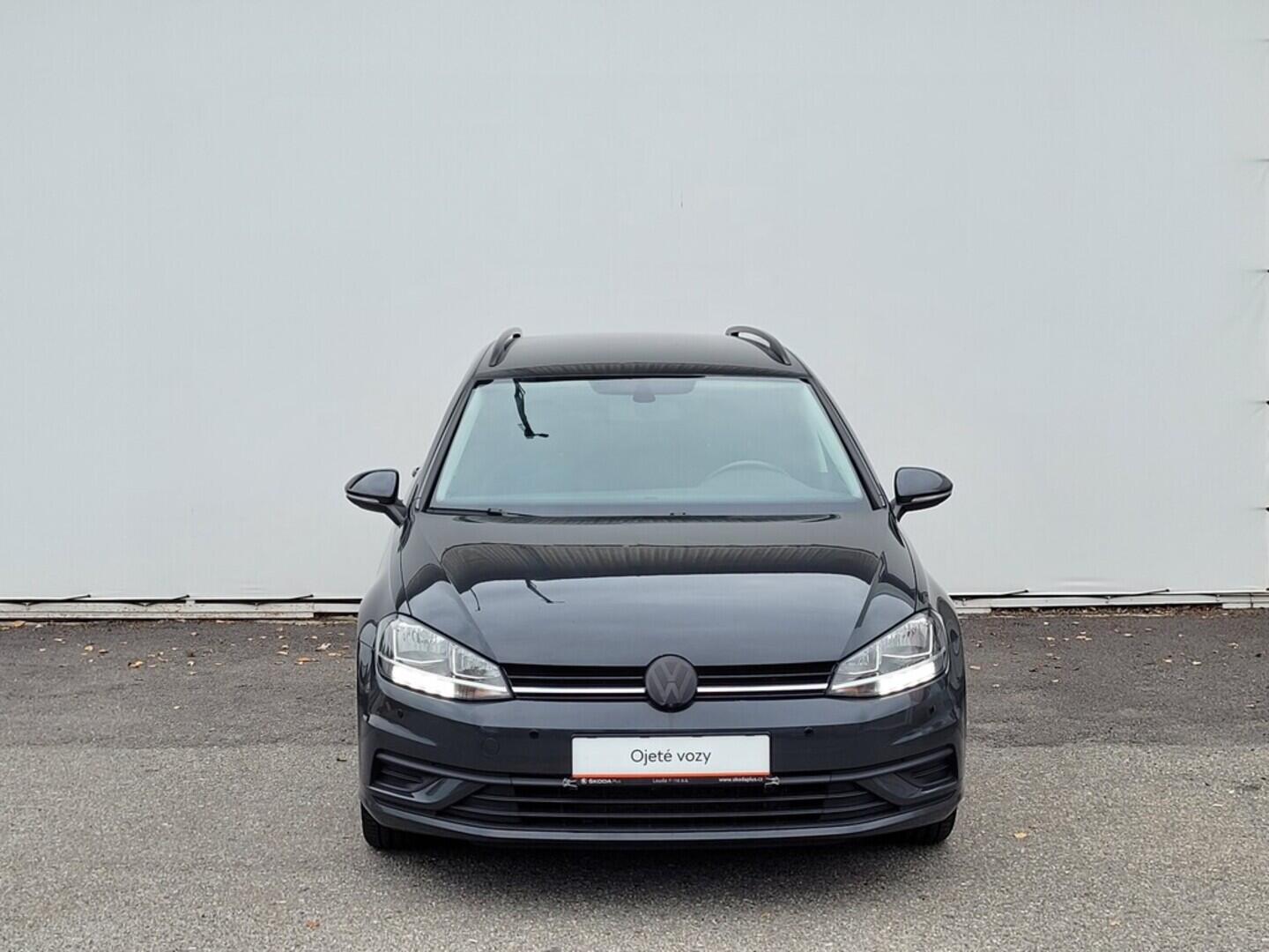 OM190V02411_13.webp_GOLF VARIANT Comfortline 1.6 TDI 85 kW manuál