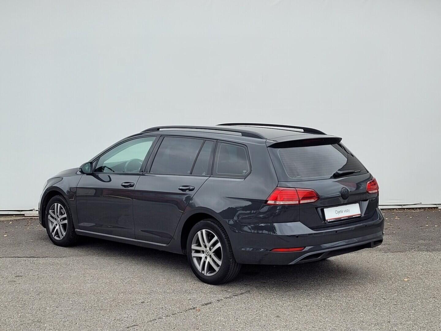 OM190V02411_15.webp_GOLF VARIANT Comfortline 1.6 TDI 85 kW manuál