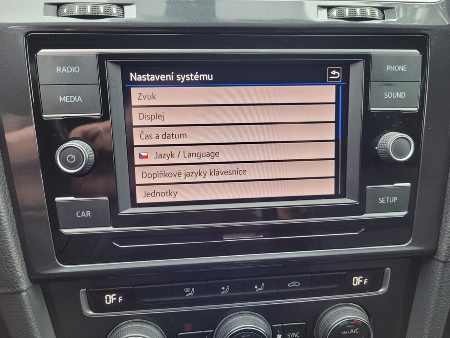 OM190V02411_26.webp_GOLF VARIANT Comfortline 1.6 TDI 85 kW manuál