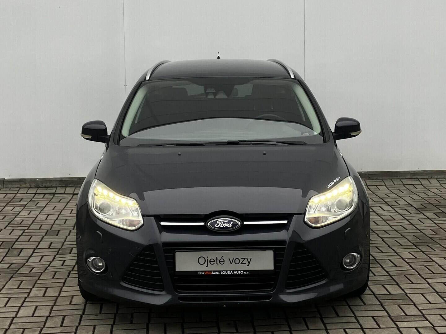 OM190V02422_13.webp_FOCUS titanium 1.6  110 kW manuál