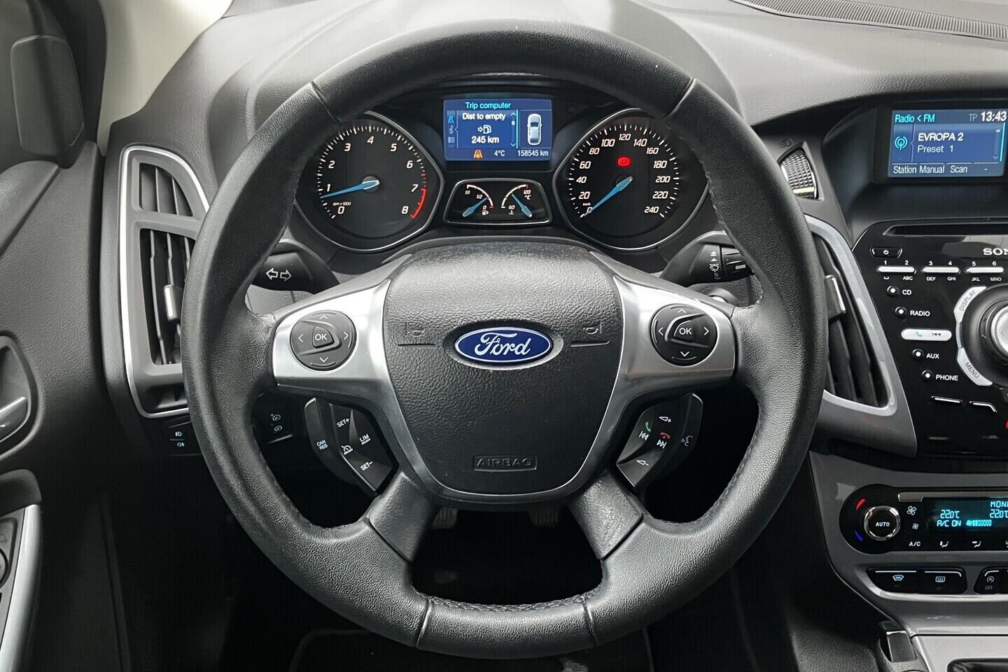 OM190V02422_23.webp_FOCUS titanium 1.6  110 kW manuál