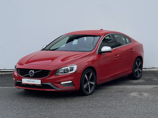 S60 R-Design SE 2.0  112 kW manuál