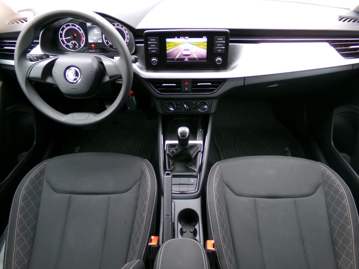 OM190V02434_18.webp_SCALA Ambition 1.0 TSI 81 kW manuál, DPH