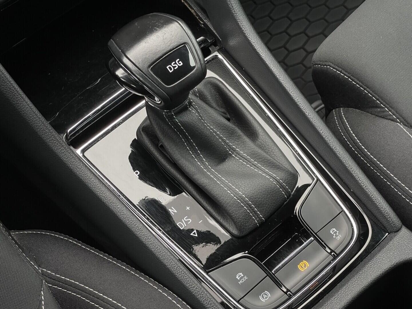 OM190V02436_28.webp_KAROQ SportLine 1.5 TSI 110 kW automat, DPH