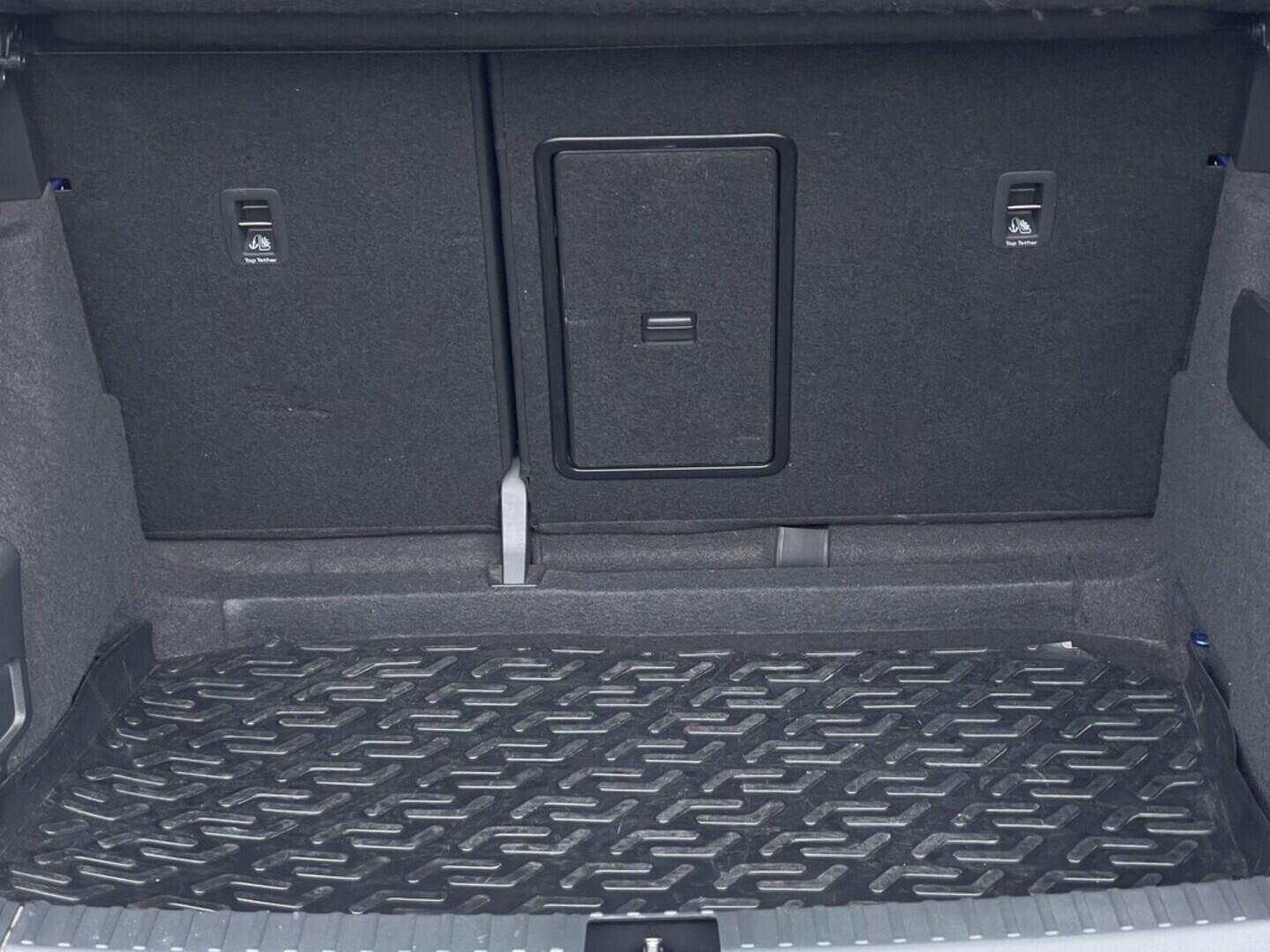 OM190V02436_30.webp_KAROQ SportLine 1.5 TSI 110 kW automat, DPH