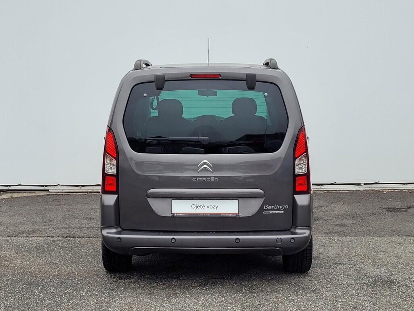 OM190V02440_17.webp_BERLINGO Multispace 1.6  73 kW manuál