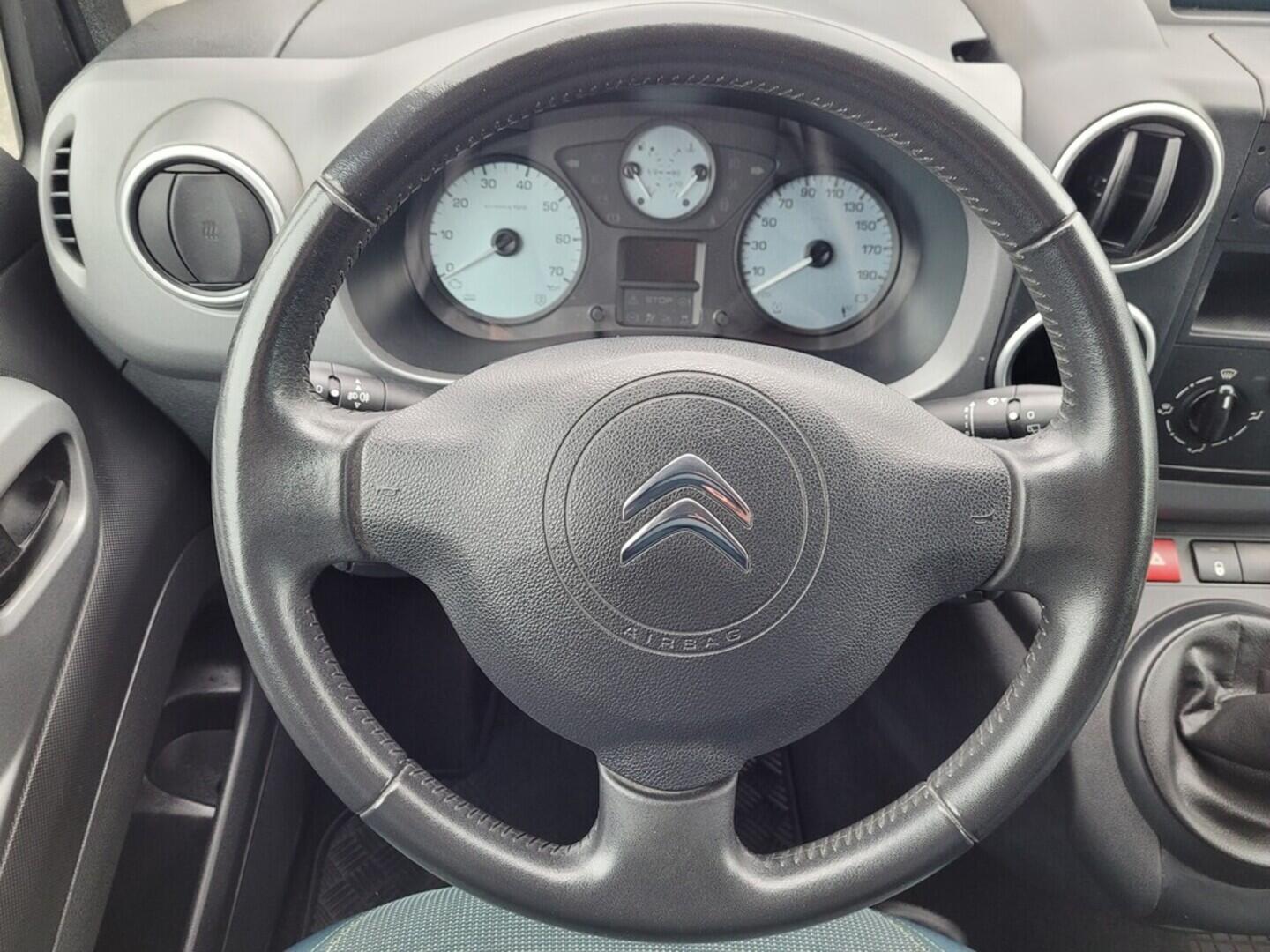 OM190V02440_23.webp_BERLINGO Multispace 1.6  73 kW manuál