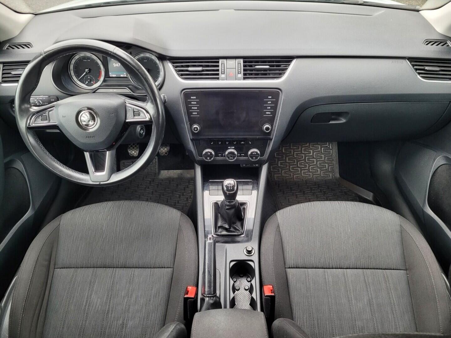 OM190V02442_18.webp_OCTAVIA Style Plus 1.6 TDI 85 kW manuál, DPH