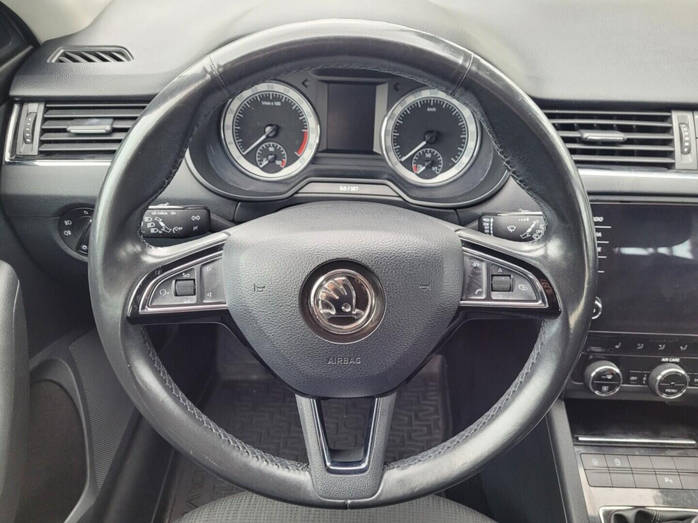 OM190V02442_23.webp_OCTAVIA Style Plus 1.6 TDI 85 kW manuál, DPH