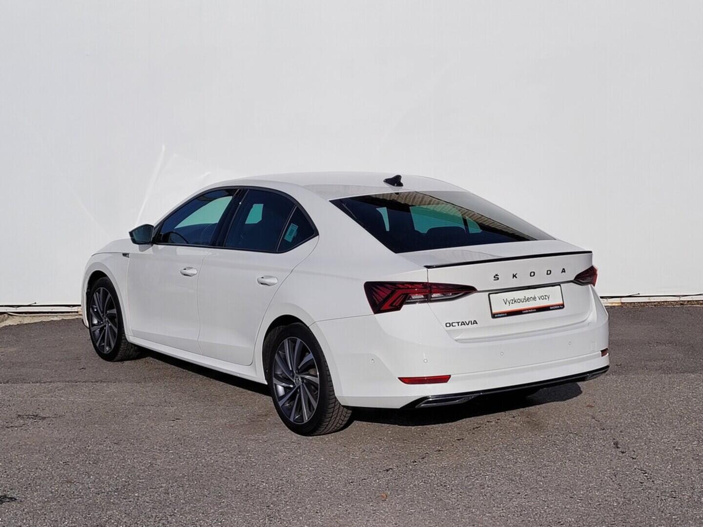 OM190V02445_15.webp_OCTAVIA SportLine 2.0 TDI 110 kW automat, DPH