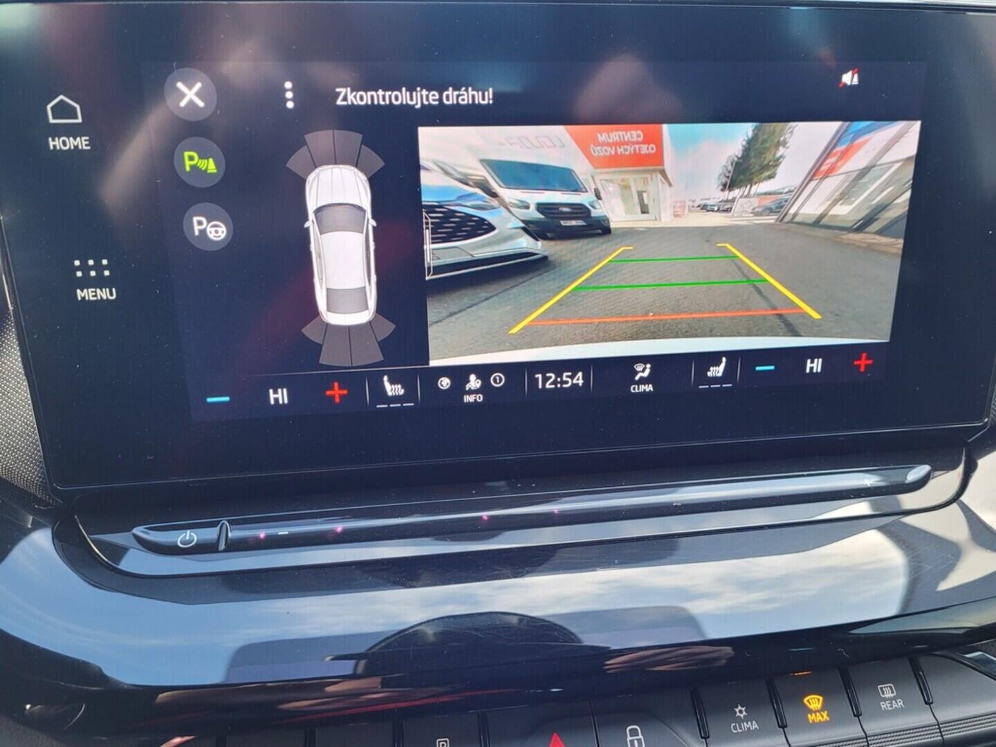 OM190V02445_25.webp_OCTAVIA SportLine 2.0 TDI 110 kW automat, DPH