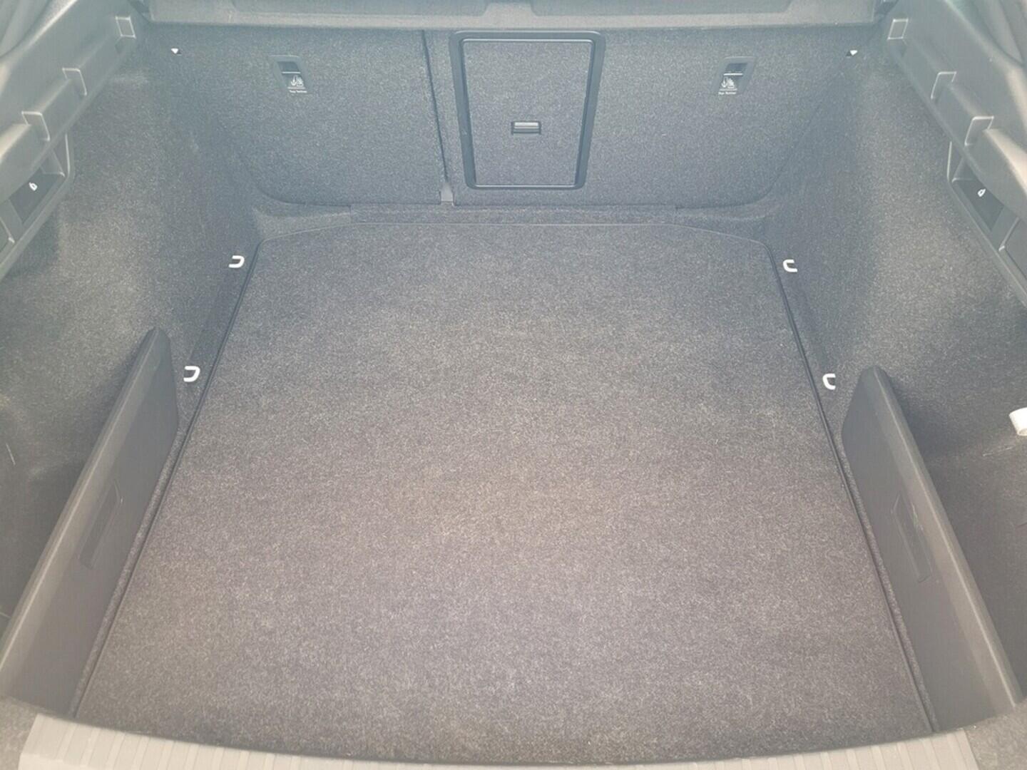 OM190V02445_31.webp_OCTAVIA SportLine 2.0 TDI 110 kW automat, DPH