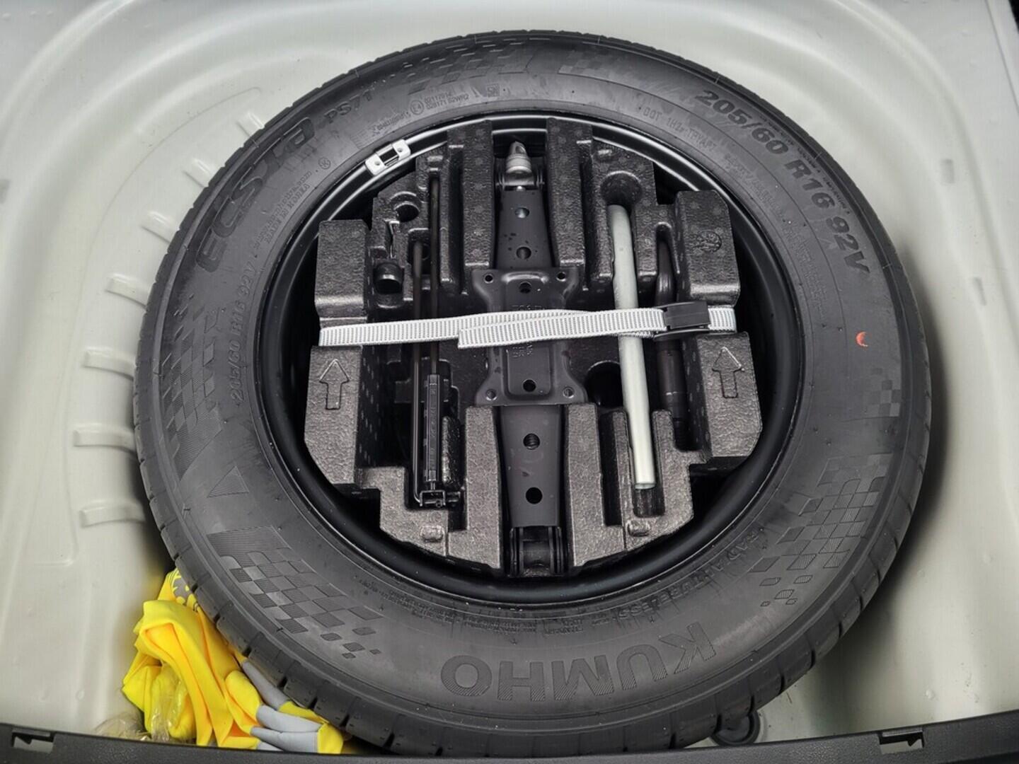 OM190V02445_32.webp_OCTAVIA SportLine 2.0 TDI 110 kW automat, DPH