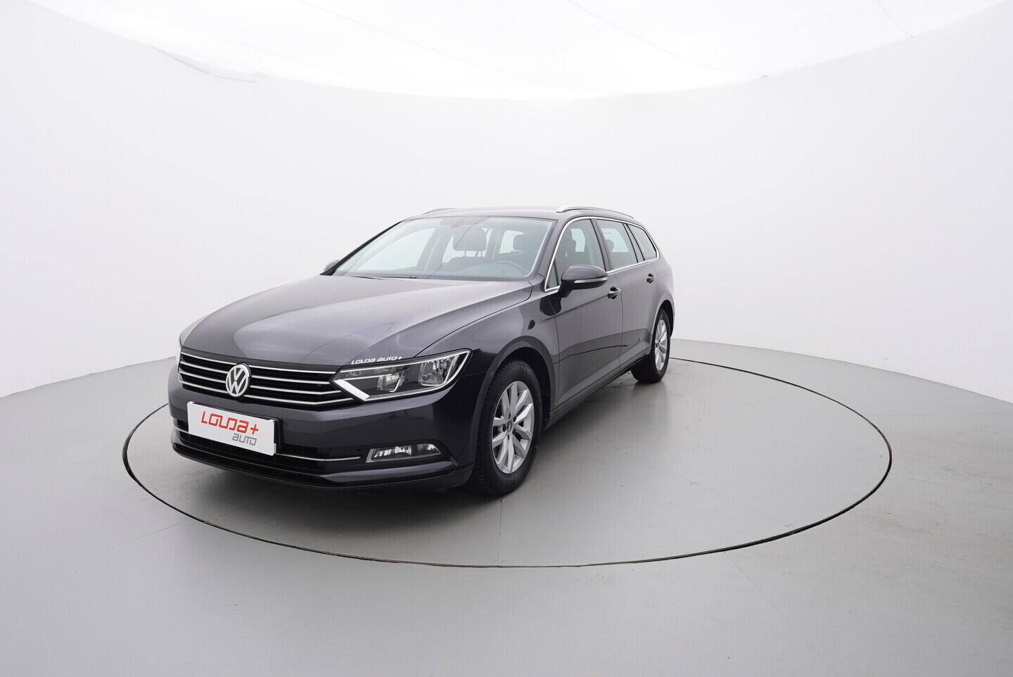 OM190V02461_10.webp_PASSAT VARIANT Comfortline 2.0 TDI 110 kW automat