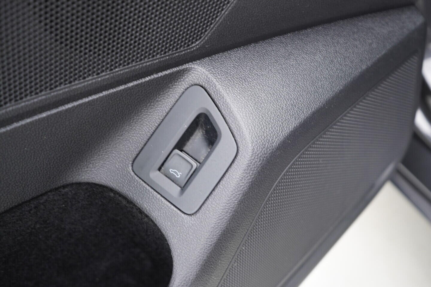 OM190V02461_21.webp_PASSAT VARIANT Comfortline 2.0 TDI 110 kW automat