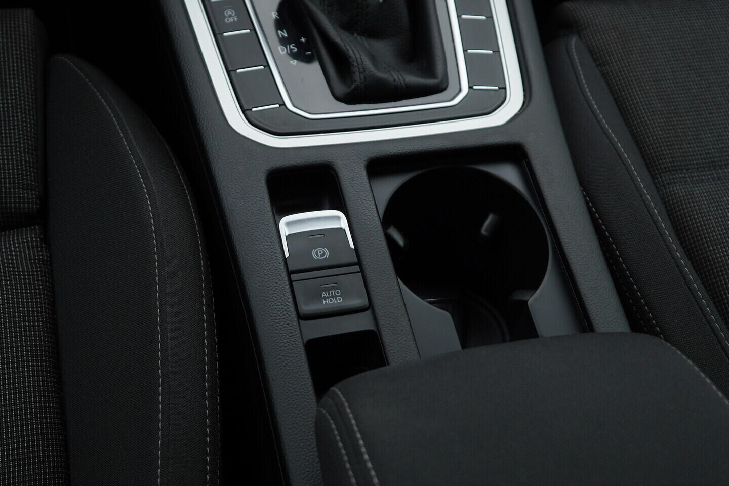 OM190V02461_36.webp_PASSAT VARIANT Comfortline 2.0 TDI 110 kW automat