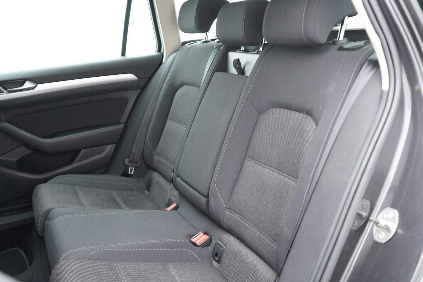 OM190V02461_39.webp_PASSAT VARIANT Comfortline 2.0 TDI 110 kW automat