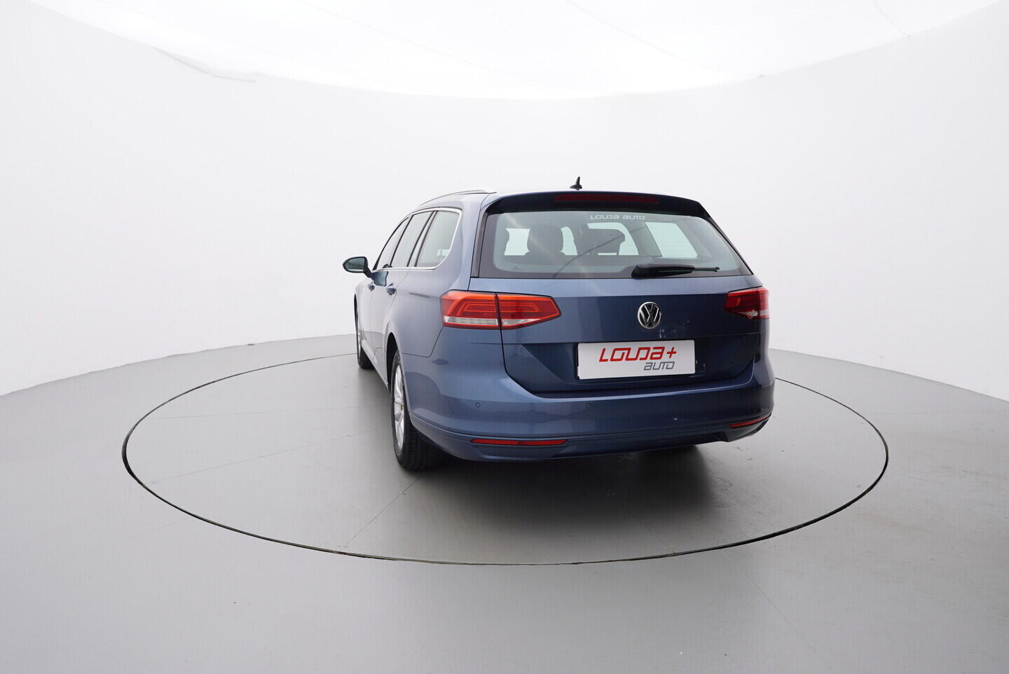 OM190V02464_13.webp_PASSAT VARIANT Comfortline 2.0 TDI 110 kW automat, DPH