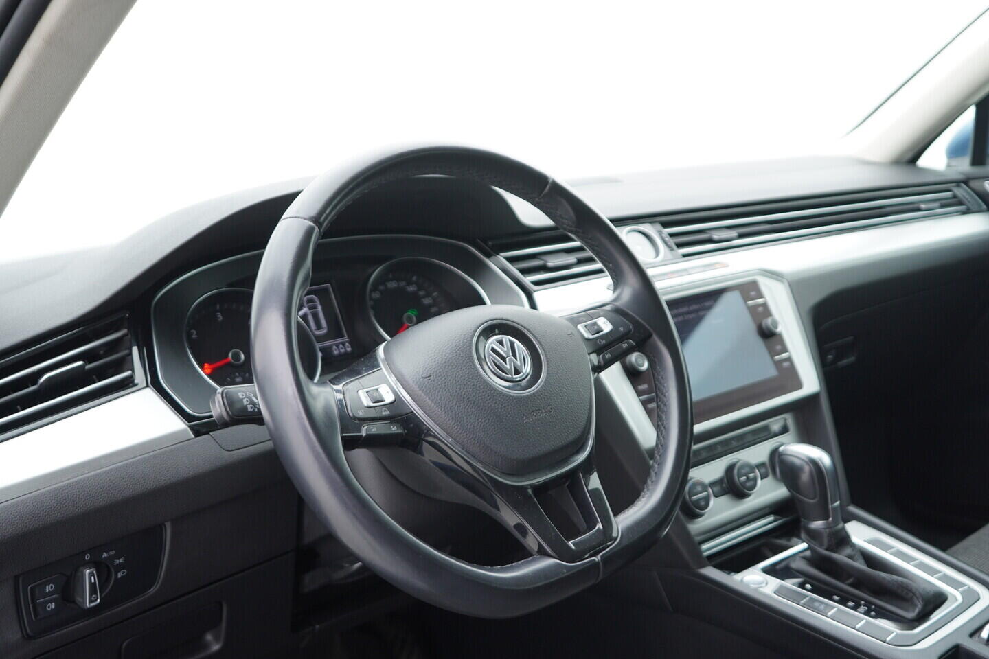 OM190V02464_24.webp_PASSAT VARIANT Comfortline 2.0 TDI 110 kW automat, DPH