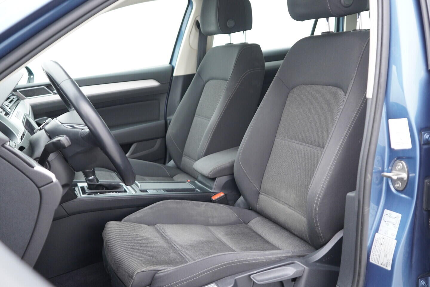 OM190V02464_25.webp_PASSAT VARIANT Comfortline 2.0 TDI 110 kW automat, DPH