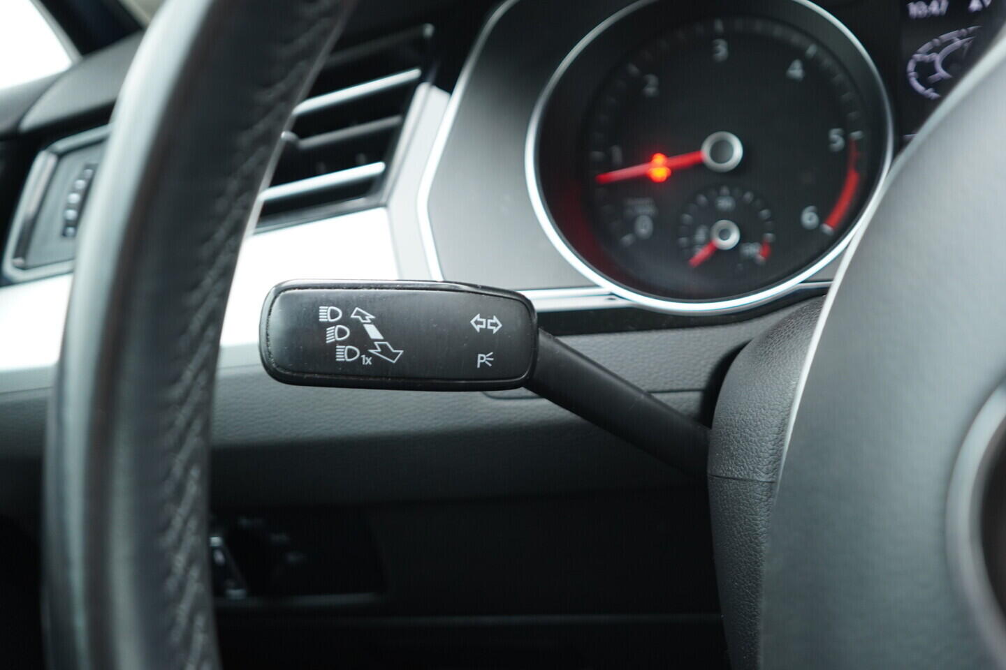 OM190V02464_26.webp_PASSAT VARIANT Comfortline 2.0 TDI 110 kW automat, DPH