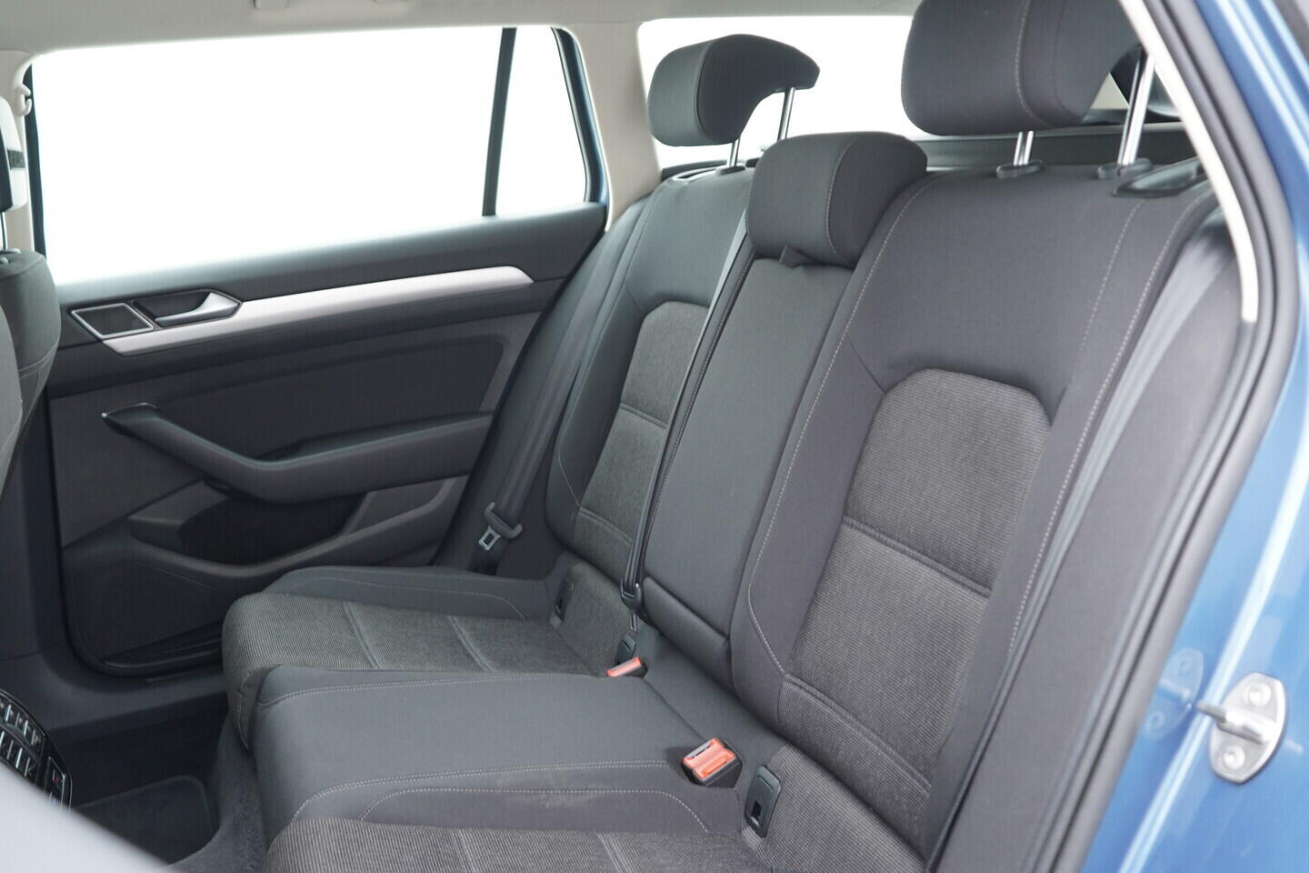 OM190V02464_39.webp_PASSAT VARIANT Comfortline 2.0 TDI 110 kW automat, DPH