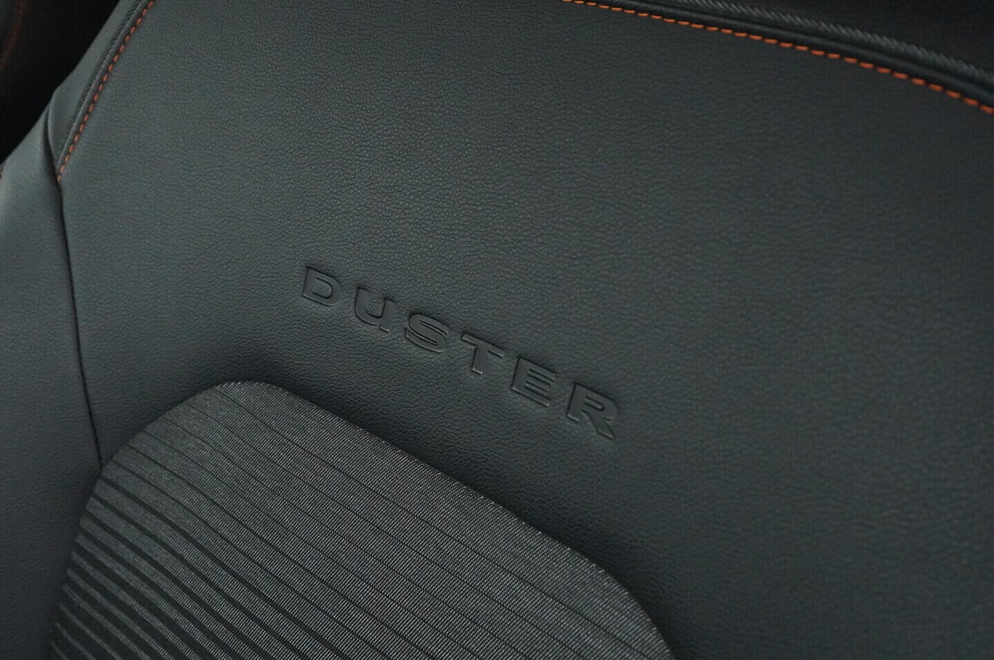 OM190V02466_23.webp_DUSTER Extreme 1.3 TCe 110 kW automat