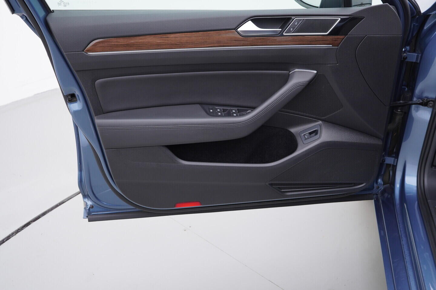 OM190V02472_19.webp_PASSAT VARIANT HIGHLINE 2.0 TDI 110 kW manuál