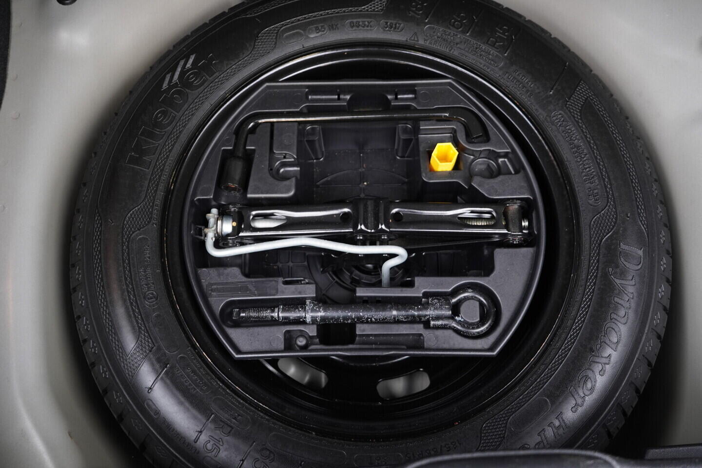 OM190V02476_37.webp_208 GT line 1.2  81 kW manuál