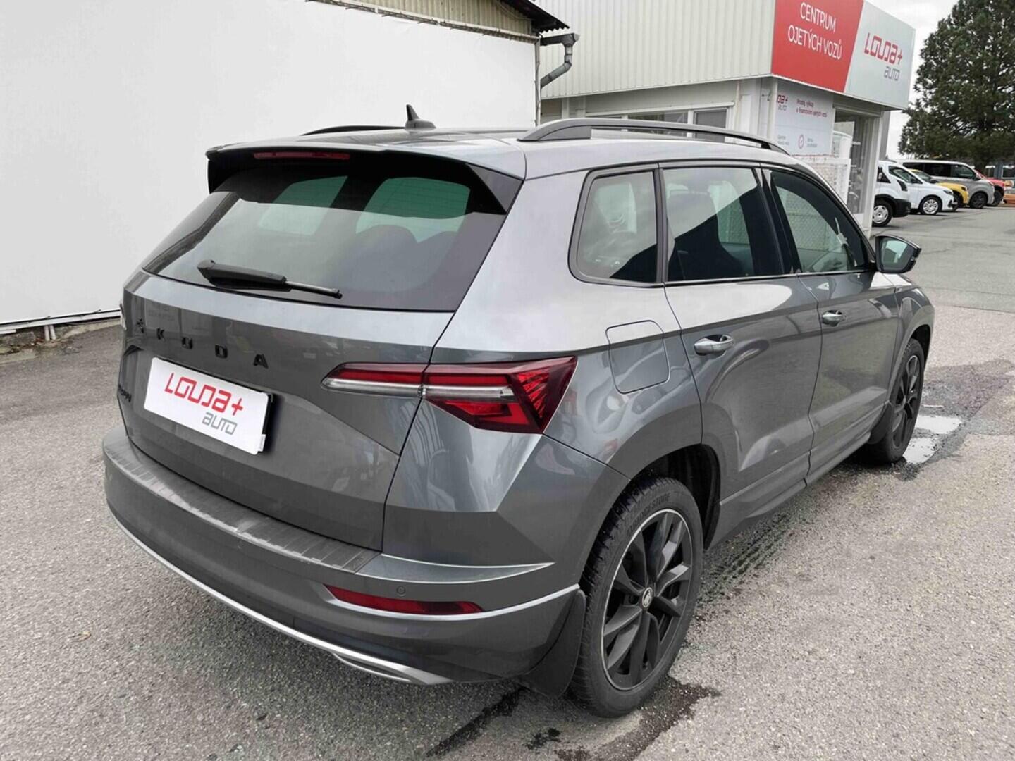 OM190V02480_11.webp_KAROQ SportLine 1.5 TSI 110 kW manuál