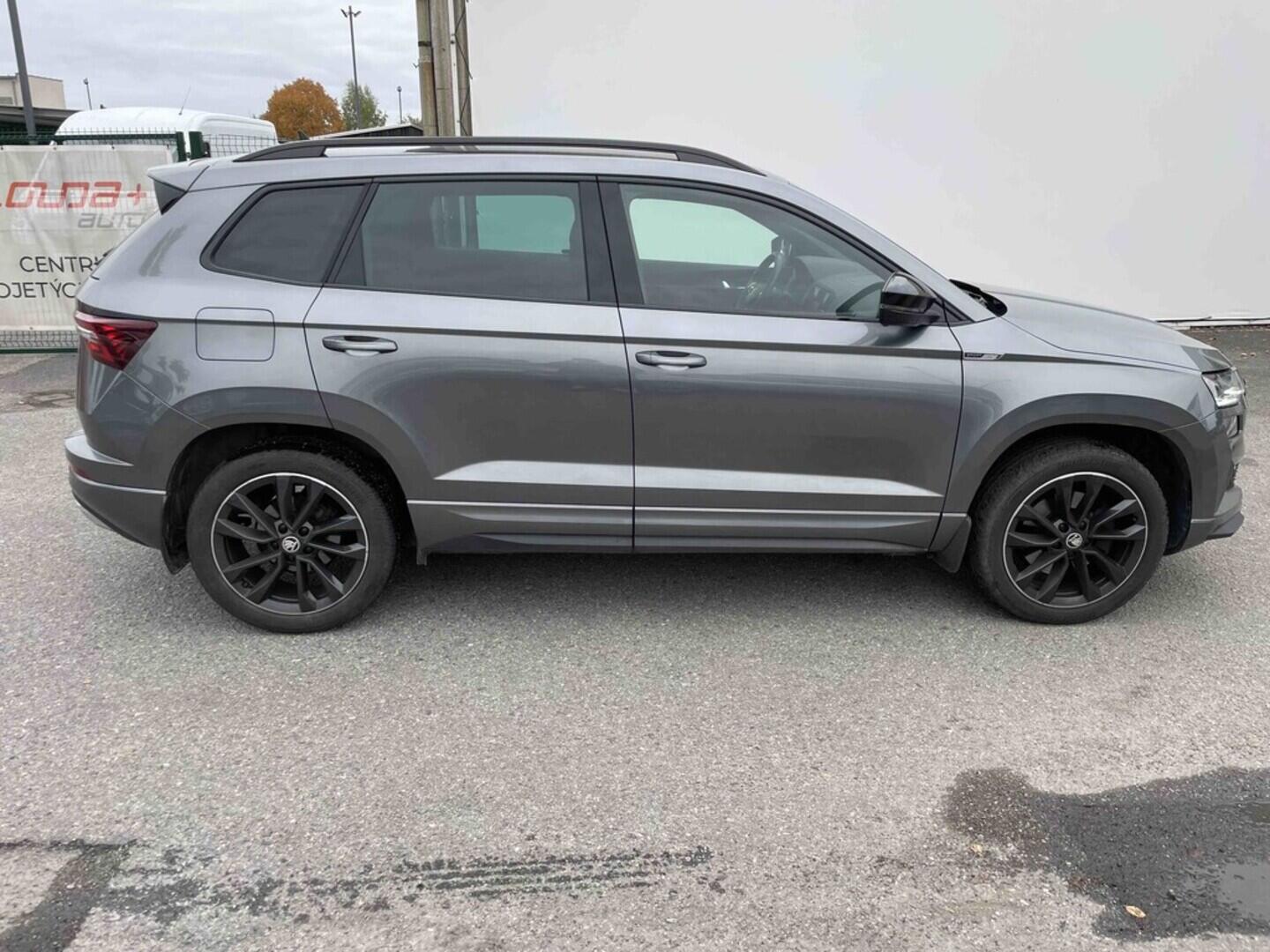 OM190V02480_12.webp_KAROQ SportLine 1.5 TSI 110 kW manuál