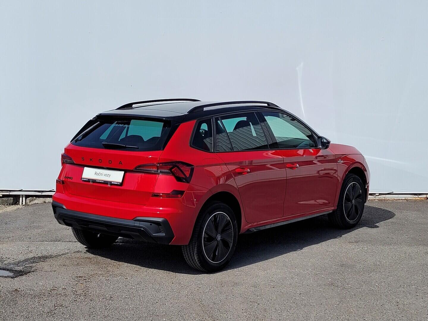 OM190V02481_11.webp_KAMIQ Monte Carlo 1.0 TSI 85 kW manuál, DPH