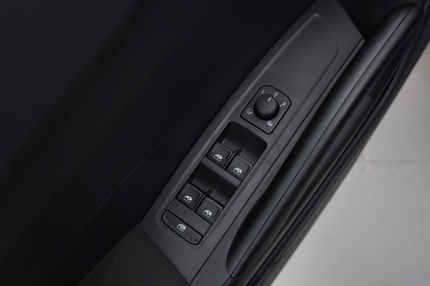 OM190V02487_20.webp_FABIA Selection 1.0 MPI 59 kW manuál, DPH