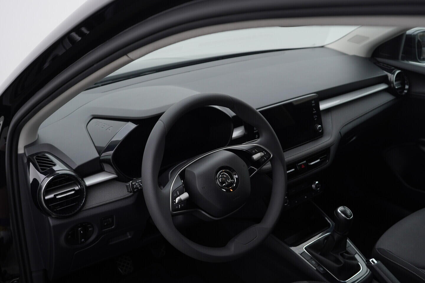 OM190V02487_21.webp_FABIA Selection 1.0 MPI 59 kW manuál, DPH