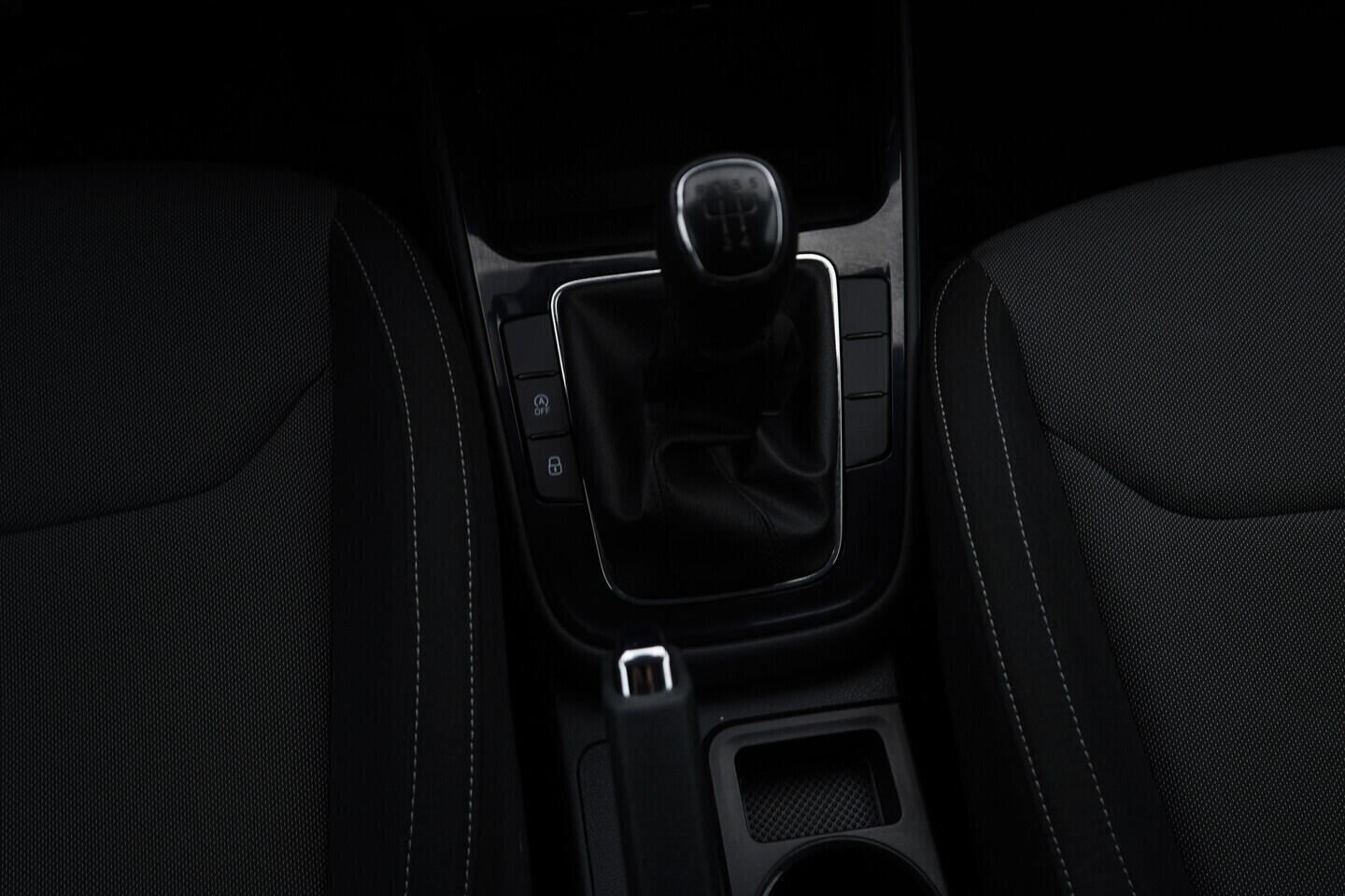 OM190V02487_33.webp_FABIA Selection 1.0 MPI 59 kW manuál, DPH