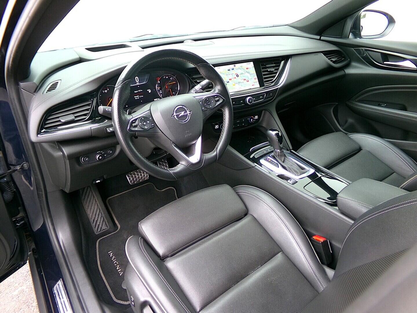 OM190V02496_19.webp_INSIGNIA  2.0 D20DTH OPT. LFS 125 kW automat