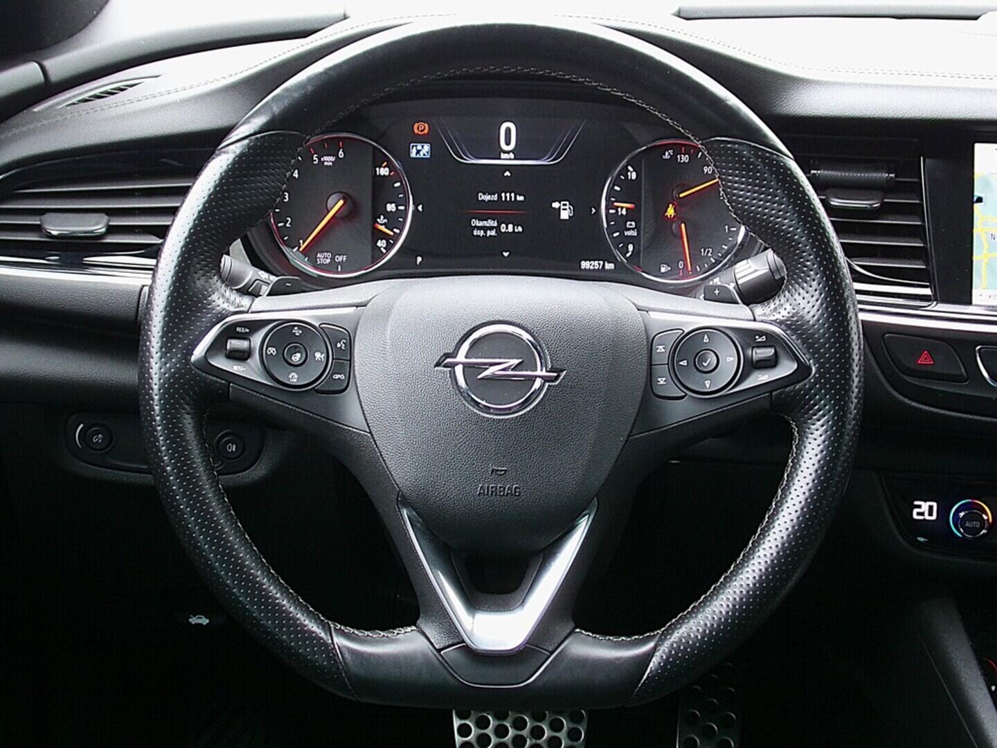 OM190V02496_23.webp_INSIGNIA  2.0 D20DTH OPT. LFS 125 kW automat