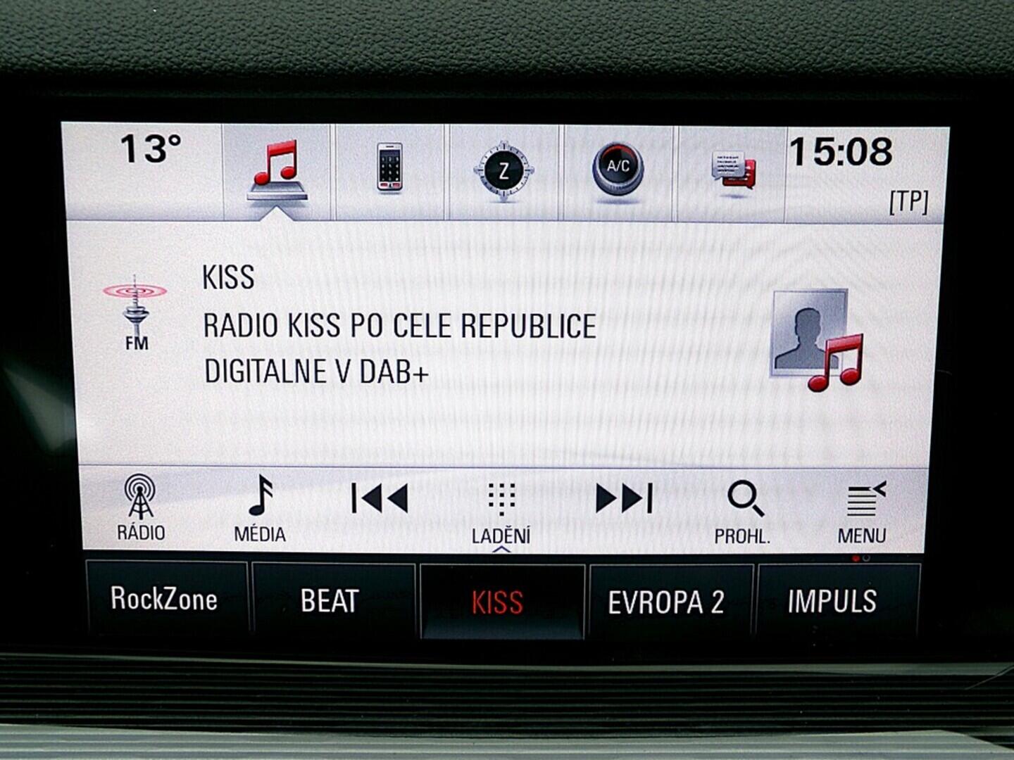 OM190V02496_28.webp_INSIGNIA  2.0 D20DTH OPT. LFS 125 kW automat